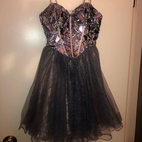 Dave & Johnny Special Occasion Dress - Picture 2 of 4